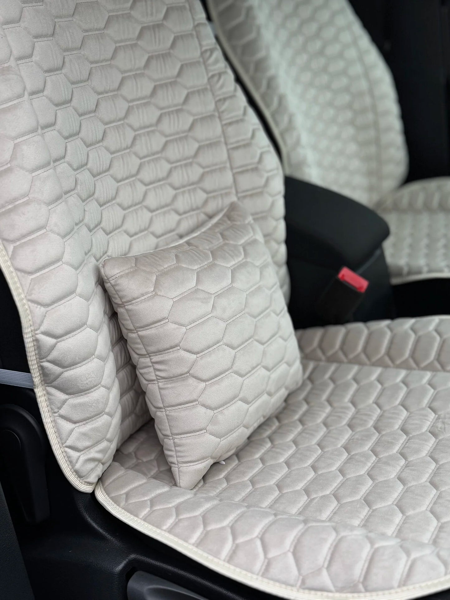 Car seat covers Alcantara "Elite beige chains"